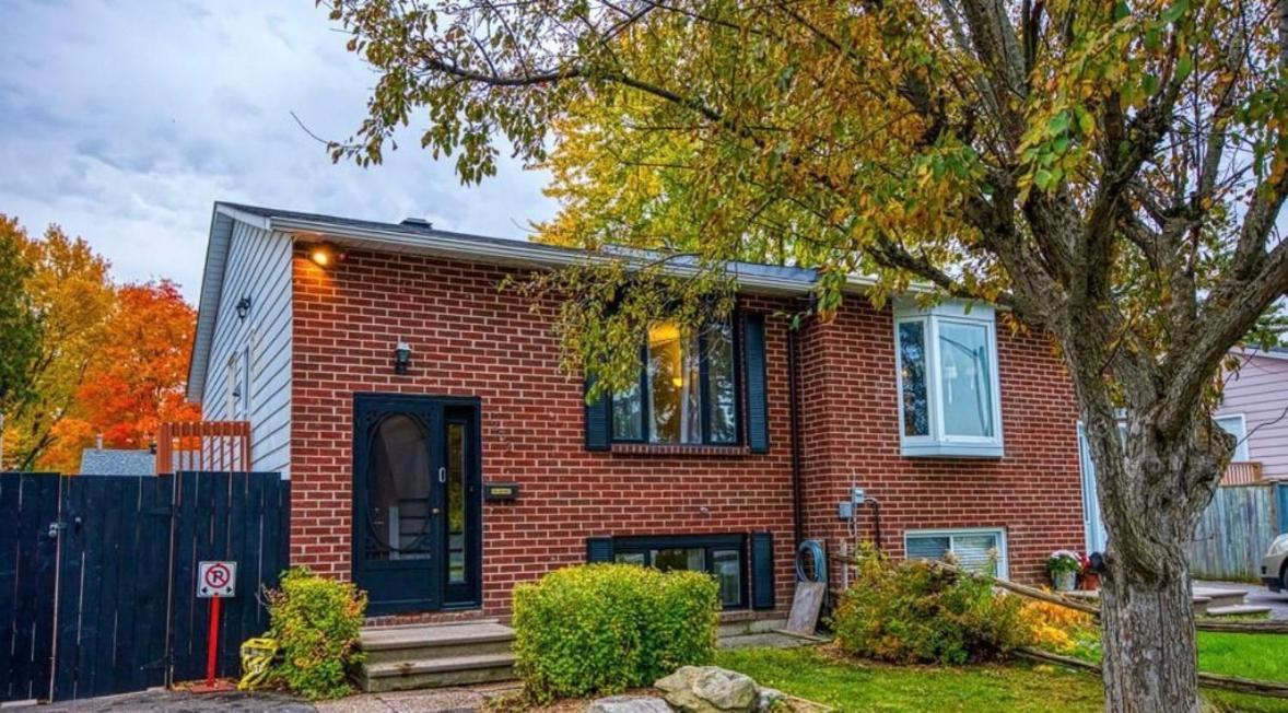 Castlerooms Homestay Ottawa Bagian luar foto